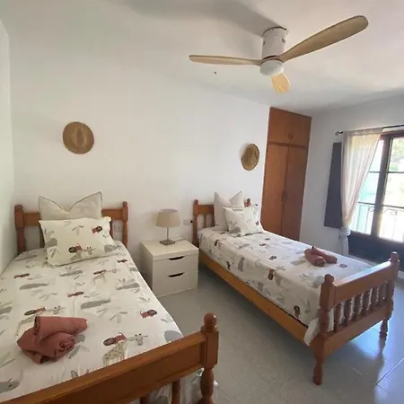Ses Alzines Integrado En Habitada Apartmán *